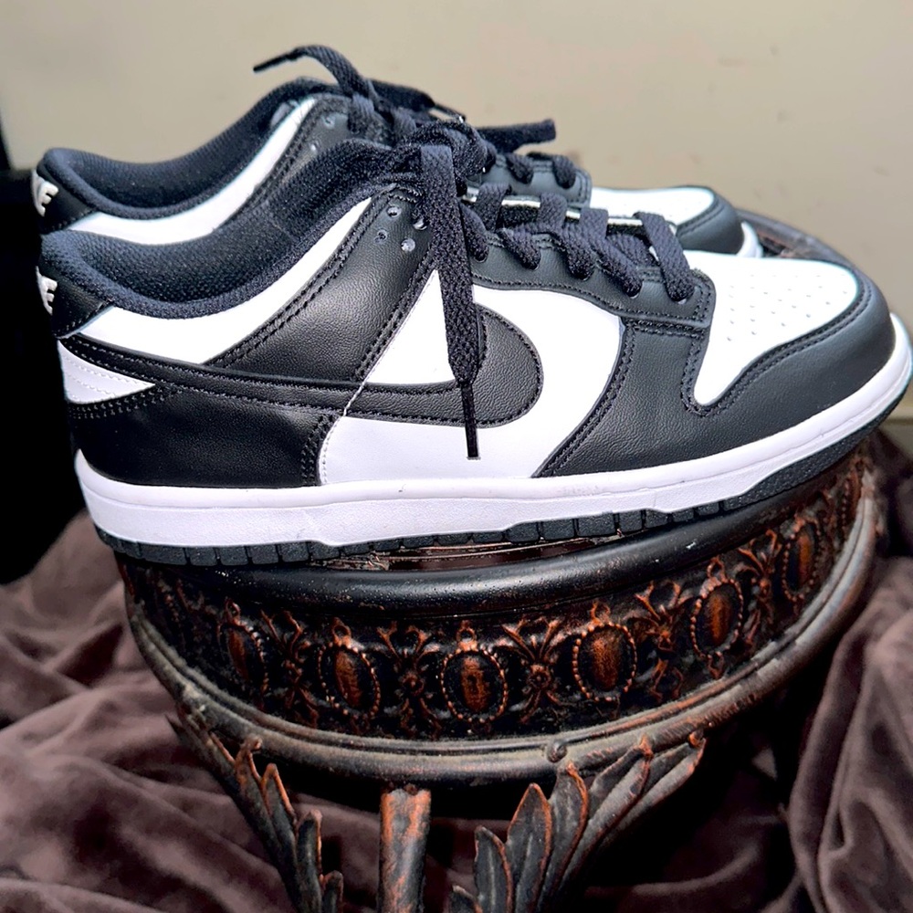 Nike Dunk Pandas